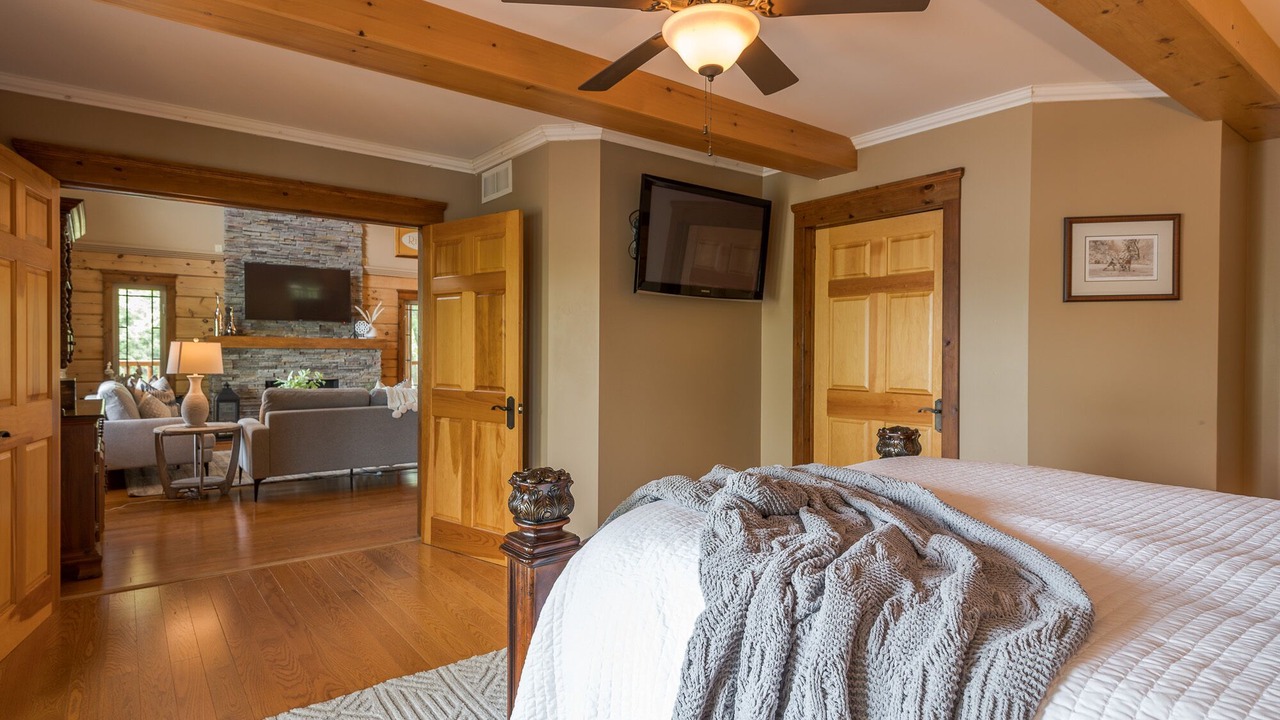 Photo of Bedroom in Trent Lakes