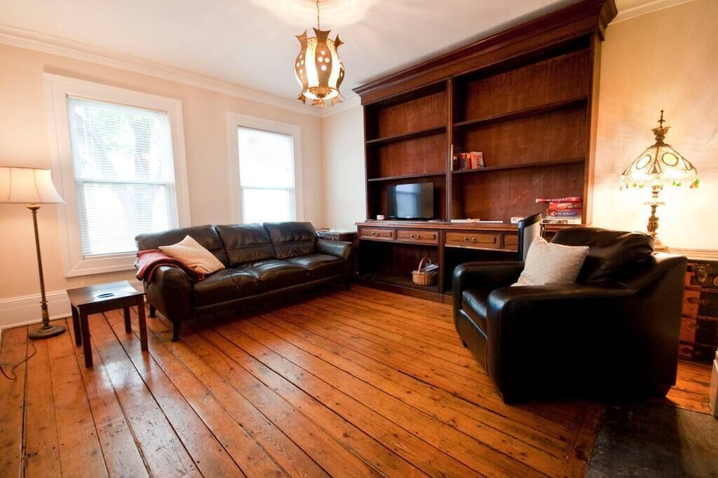 Photo of Livingroom in Downtown Halifax