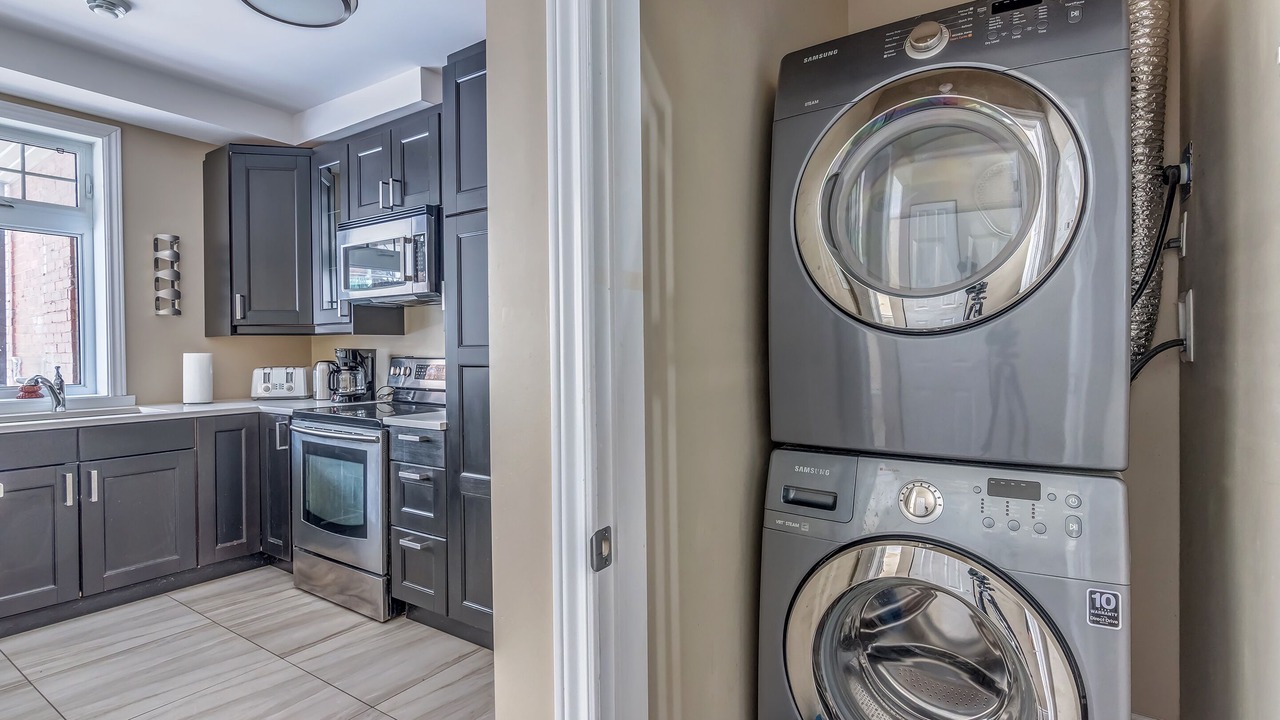 Photo of Kitchen in Cote-Des-Neiges—Notre-Dame-De-Grace