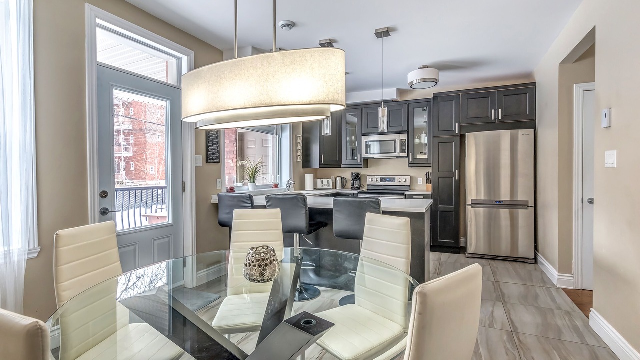 Photo of Kitchen in Cote-Des-Neiges—Notre-Dame-De-Grace