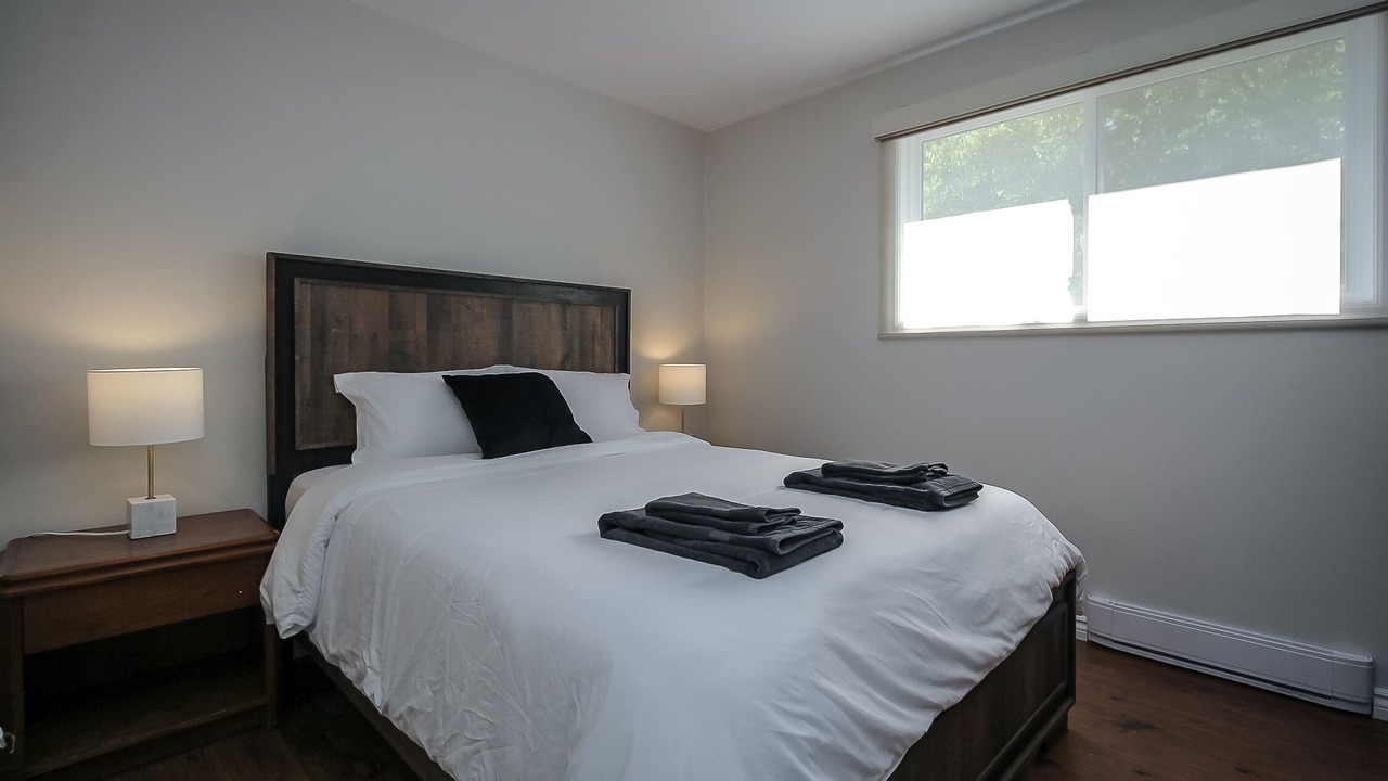Photo of Bedroom in Wasaga Beach