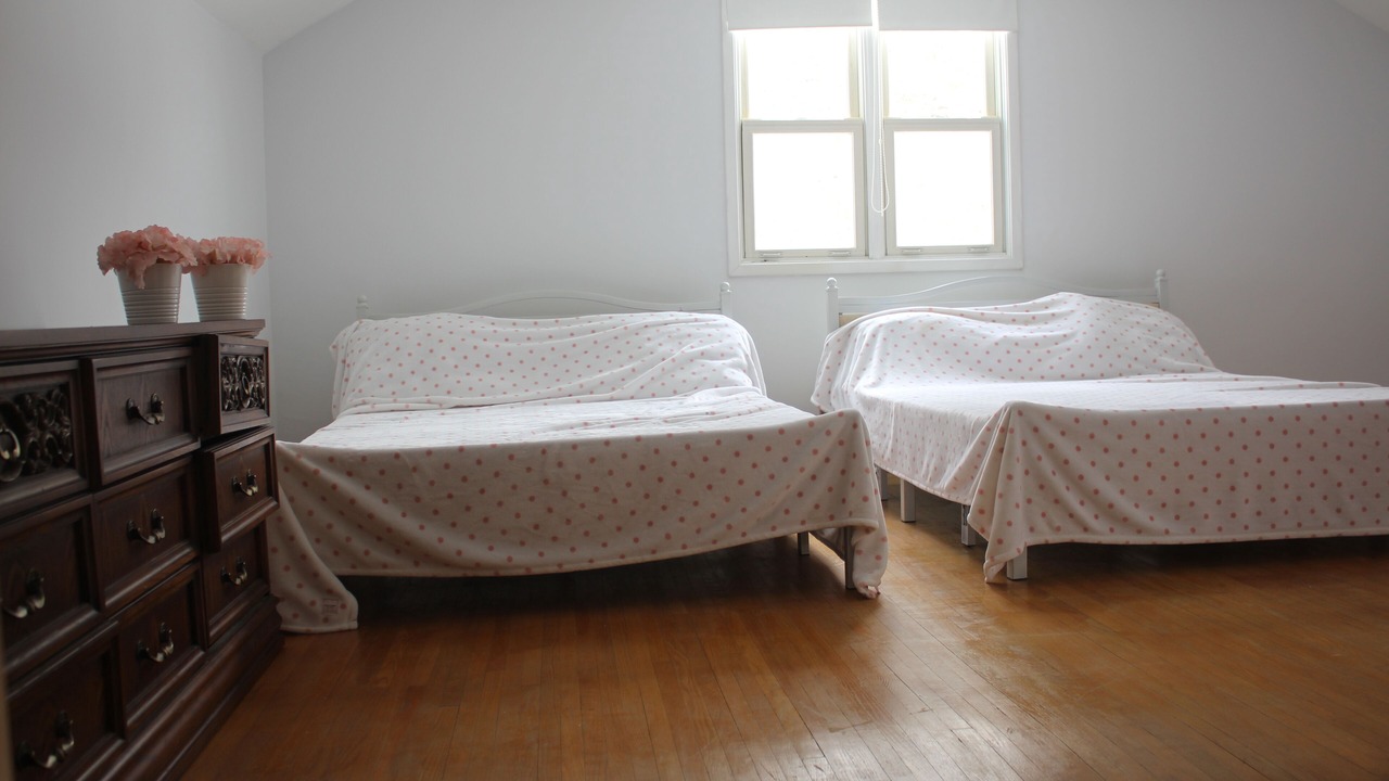 Photo of Bedroom in Tweed