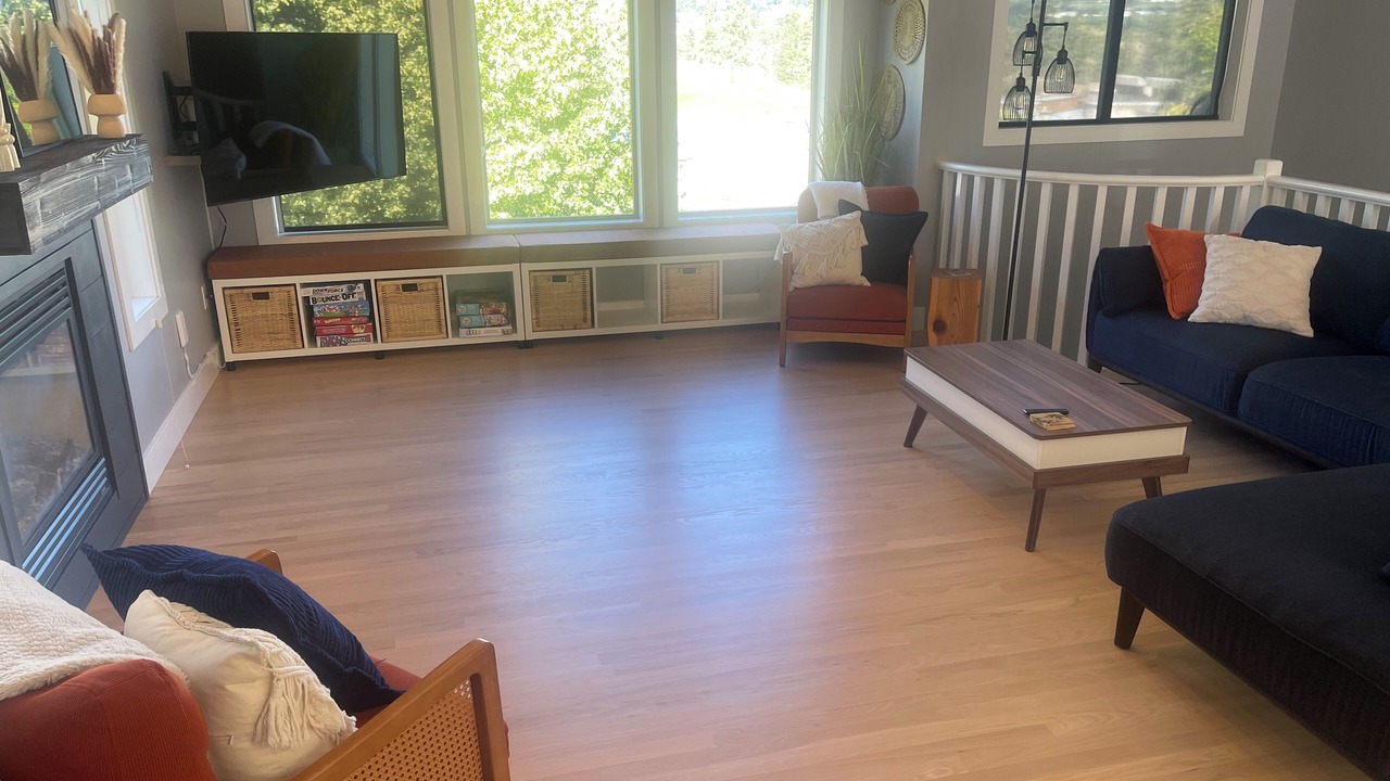Photo of Livingroom in Central Okanagan