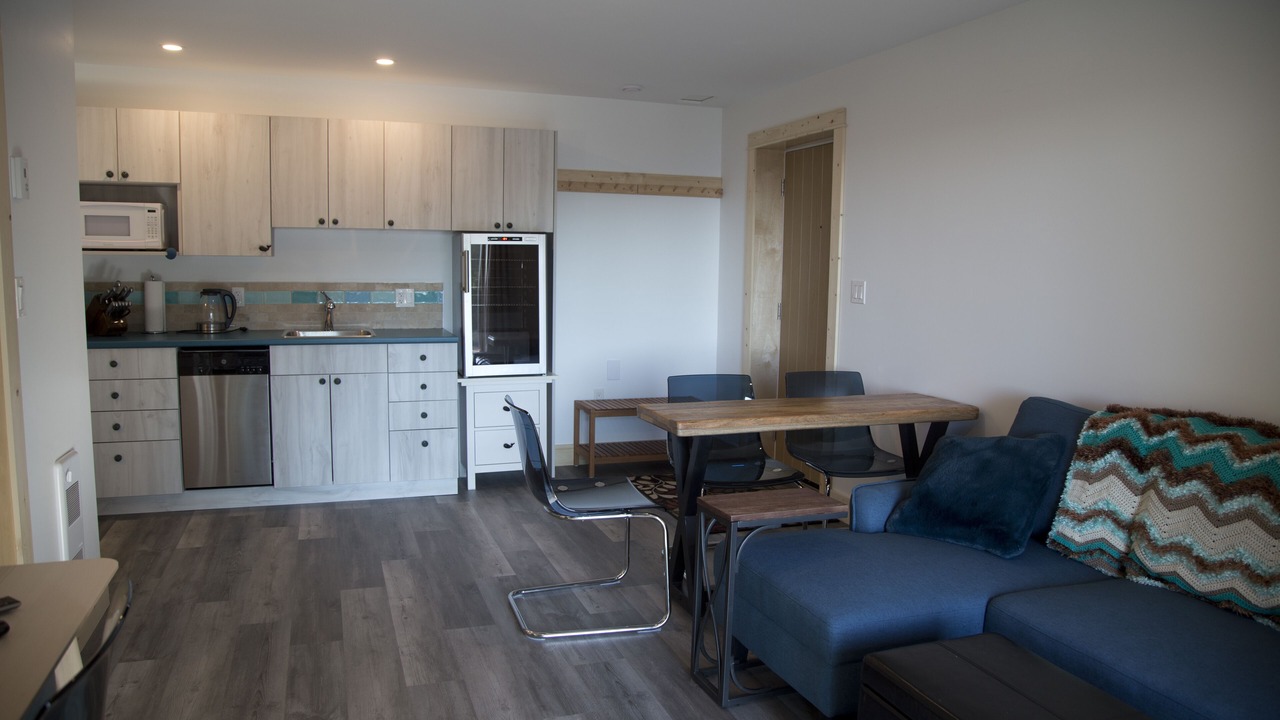 Photo of Livingroom in Ucluelet