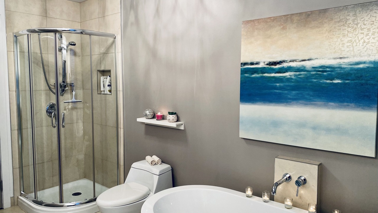 Photo of Bathroom in Plateau