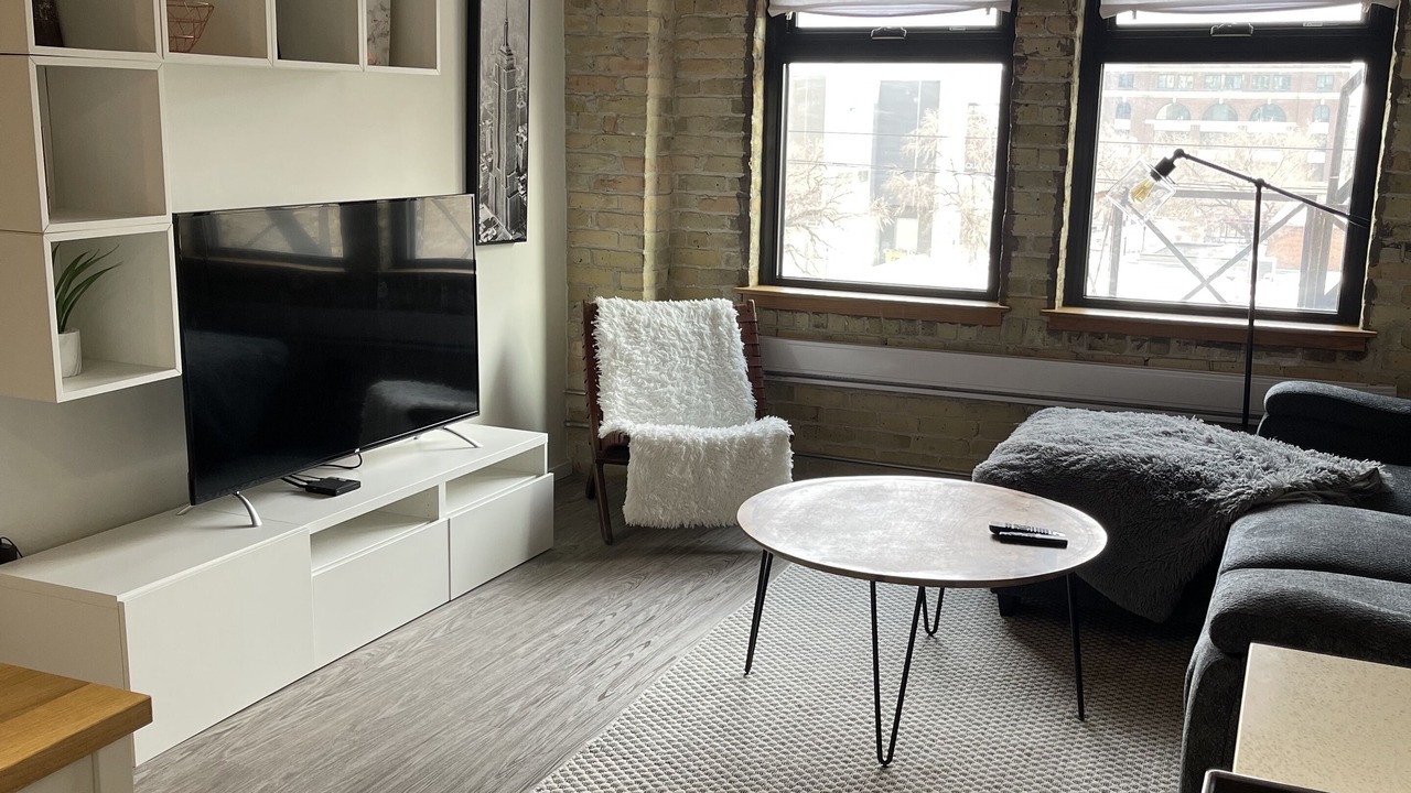 Photo of Livingroom in Exchange District