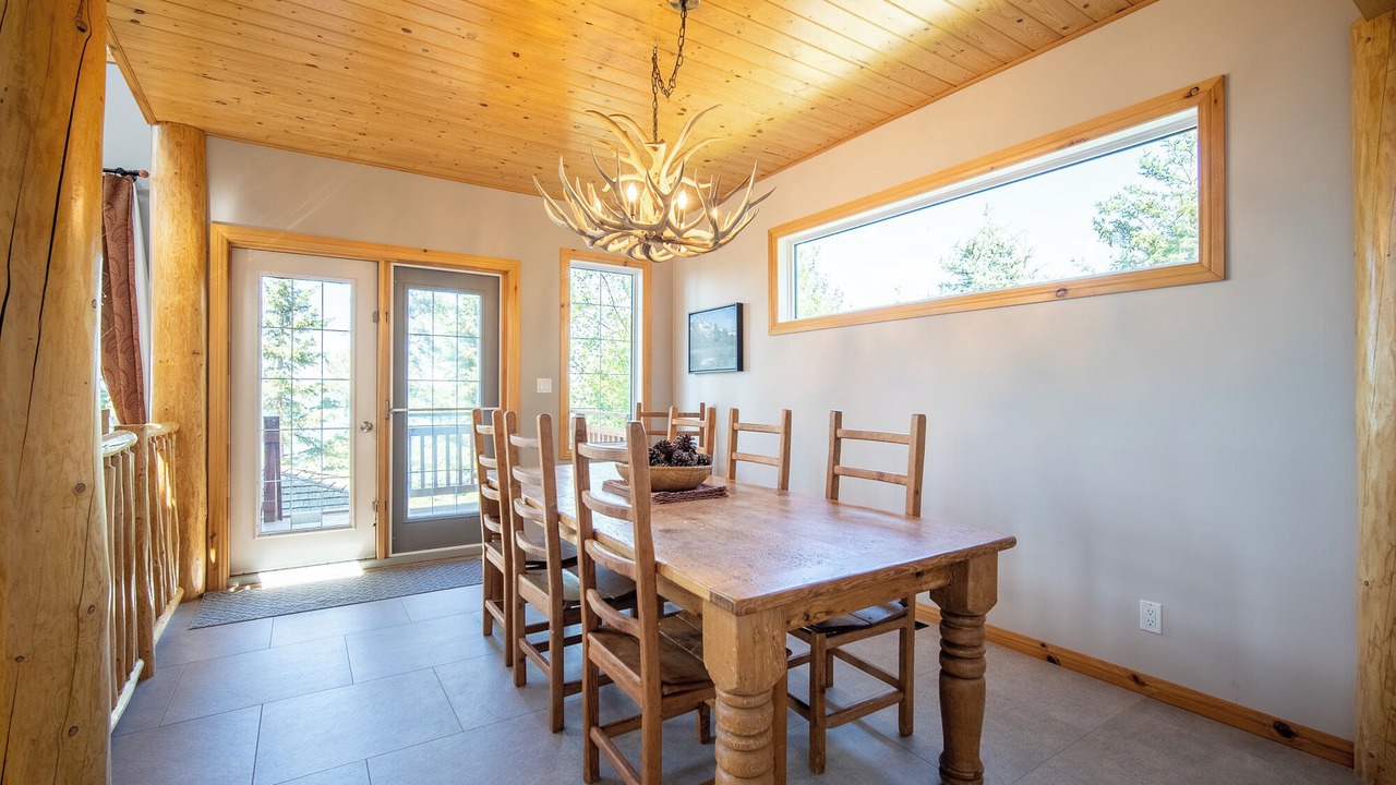 Photo of Livingroom in Fallis