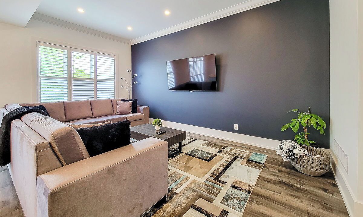 Photo of Livingroom in Niagara Falls