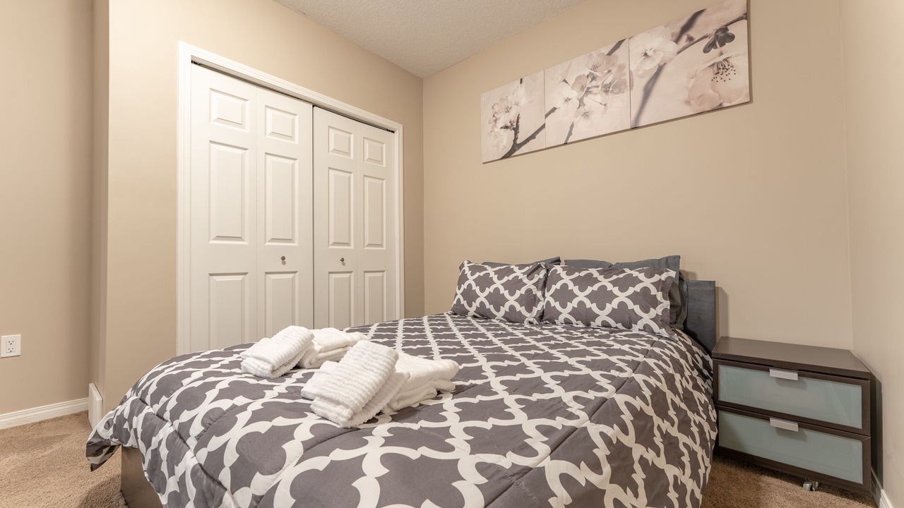 Photo of Bedroom in Symons Valley