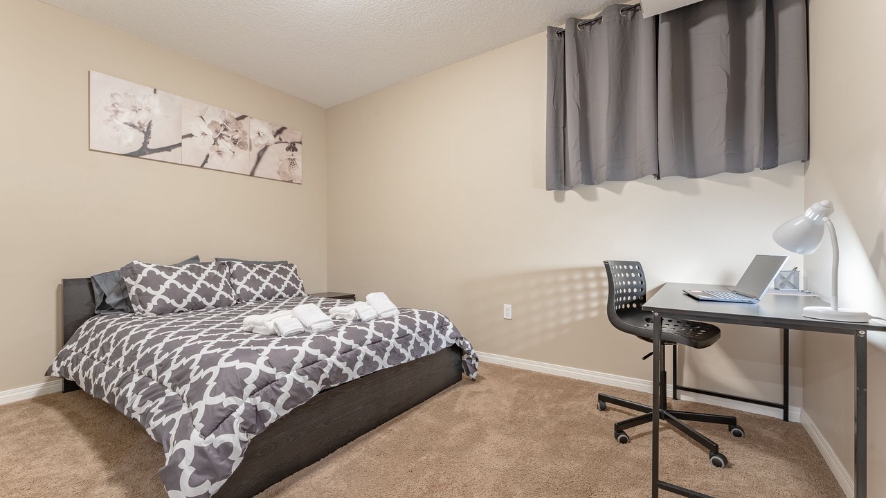 Photo of Bedroom in Symons Valley