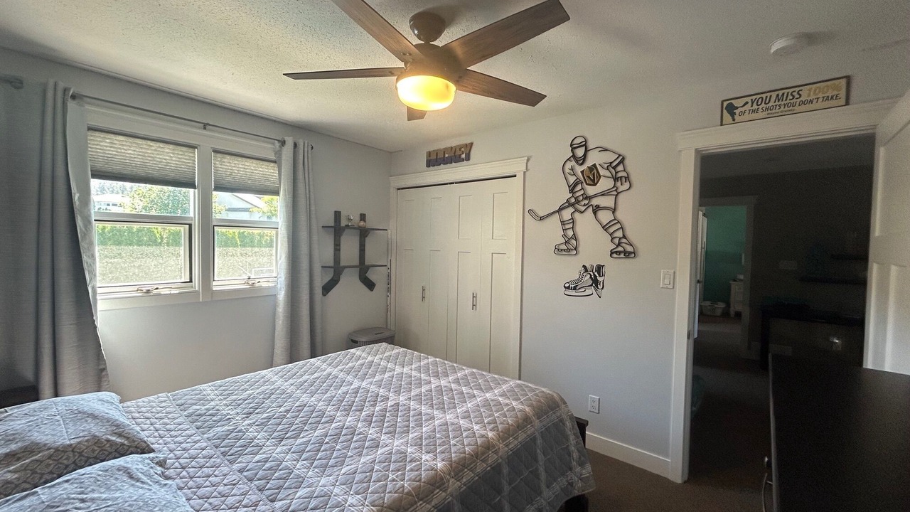 Photo of Bedroom in Okanagan-Similkameen