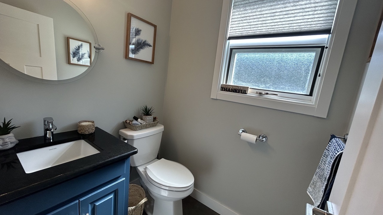 Photo of Bathroom in Okanagan-Similkameen