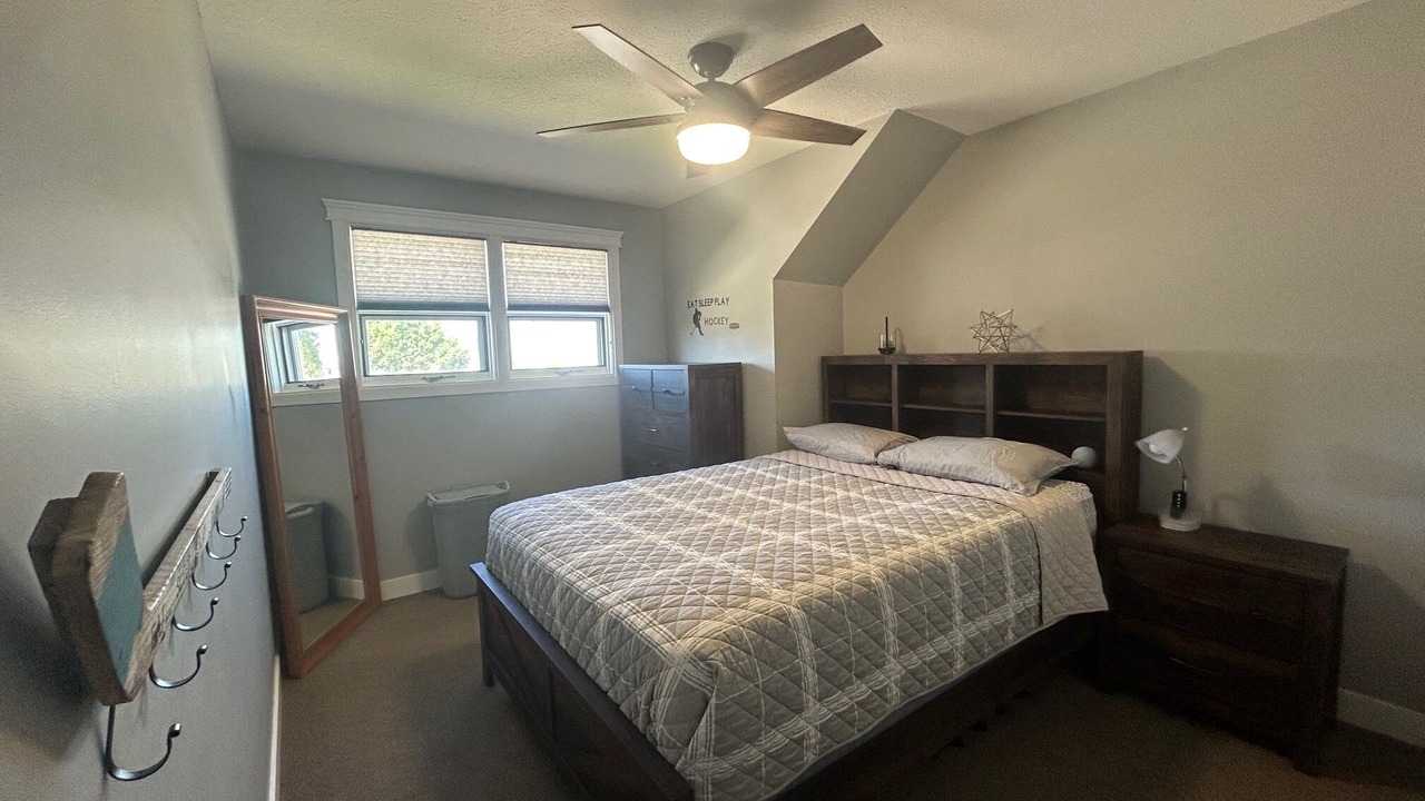 Photo of Bedroom in Okanagan-Similkameen