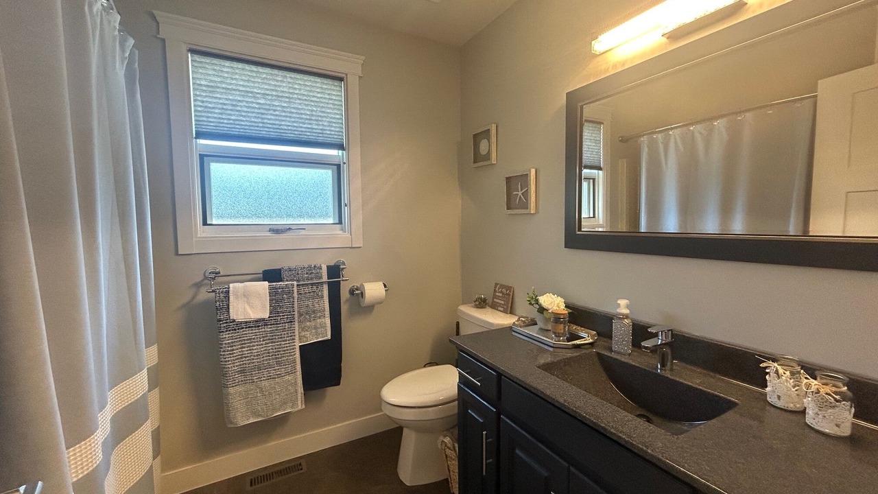 Photo of Bathroom in Okanagan-Similkameen