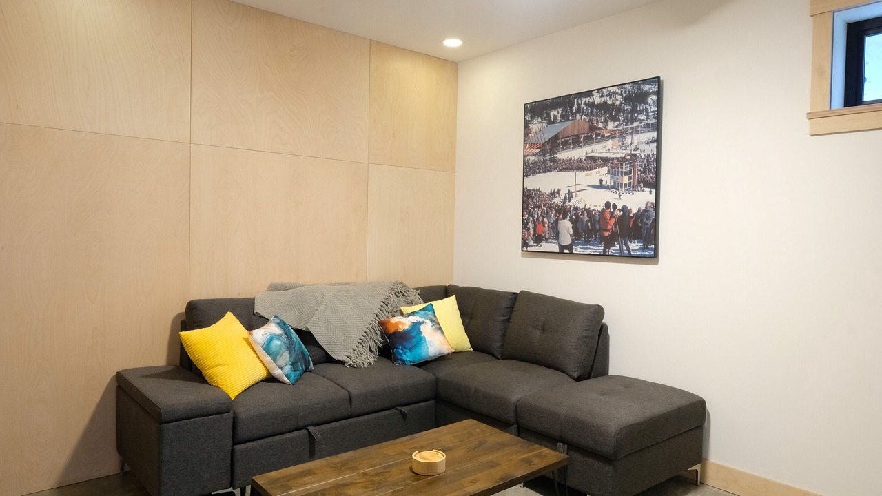 Photo of Livingroom in Rossland