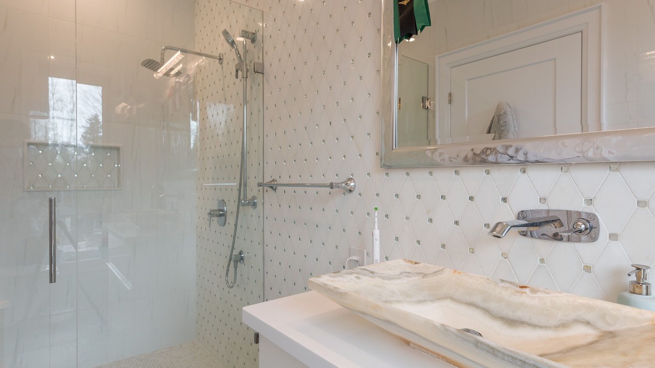 Photo of Bedroom in Trent Lakes