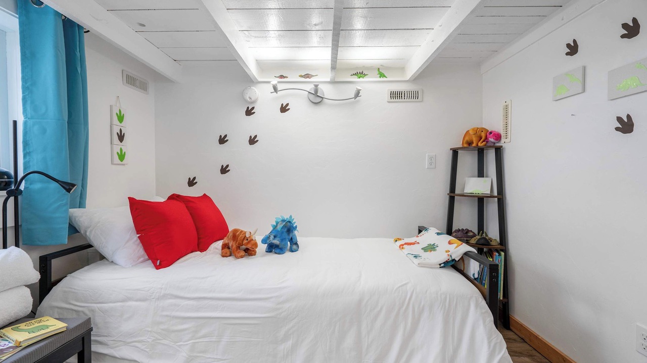 Photo of Bedroom in Drumheller