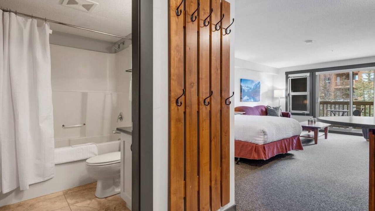 Photo of Bedroom in East Kootenay