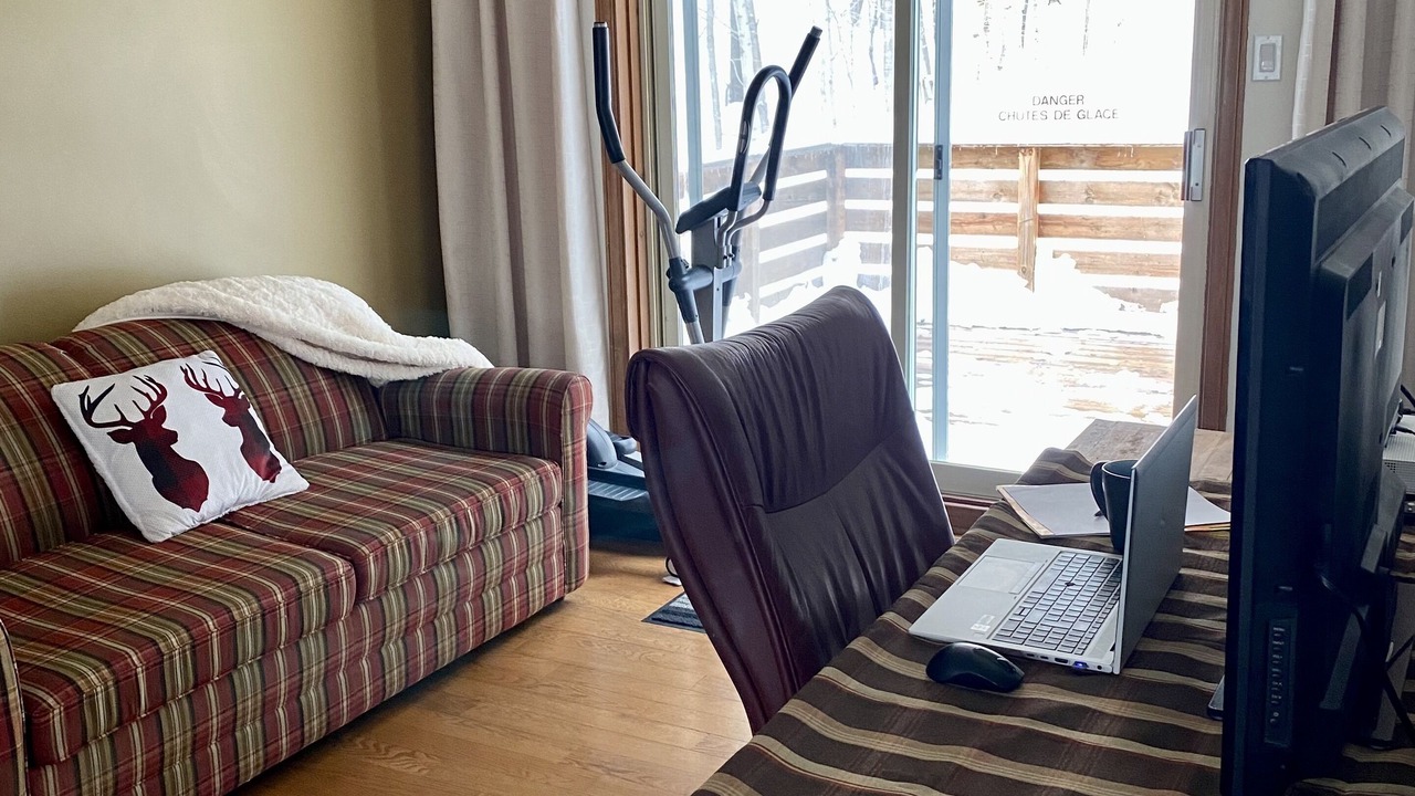 Photo of Livingroom in Saint-Gabriel-de-Valcartier