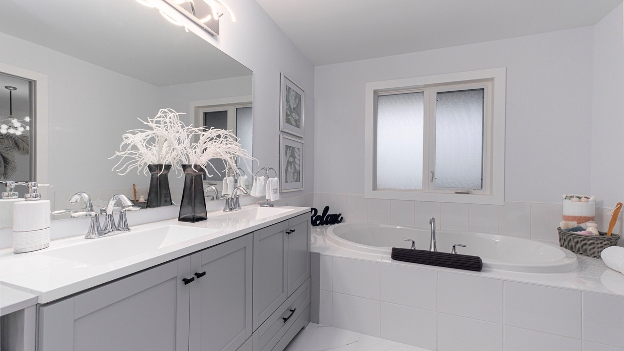 Photo of Bathroom in Fort Gary