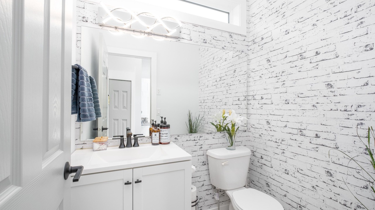 Photo of Bathroom in Fort Gary
