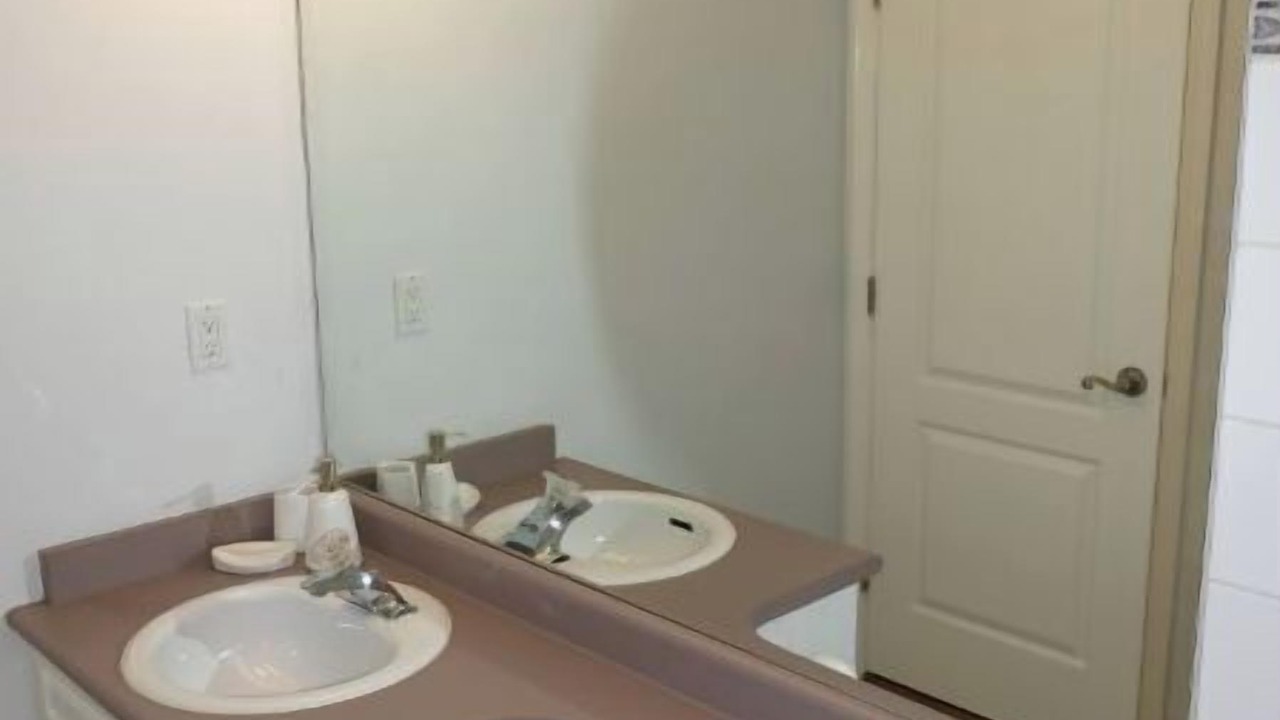 Photo of Bathroom in Sappertown