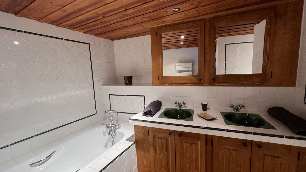 Photo of Bathroom in Sainte-Foy-Tarentaise