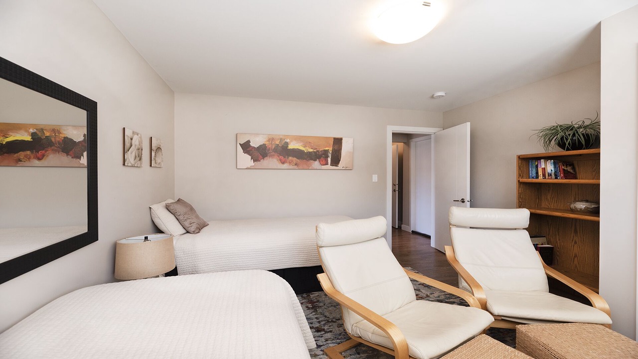 Photo of Bedroom in Saanich East