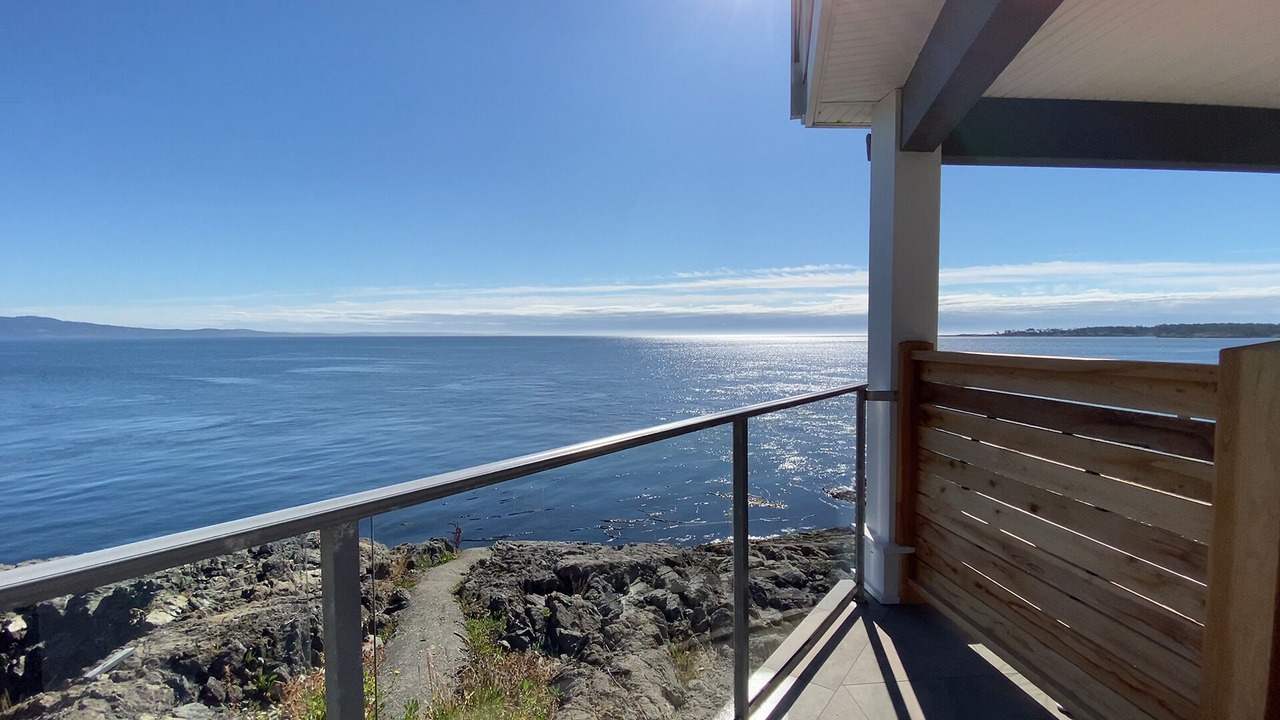 Photo of Outdoor in Saanich East