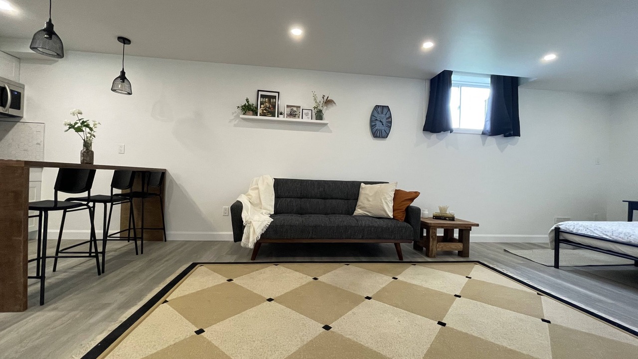 Photo of Livingroom in Ilderton