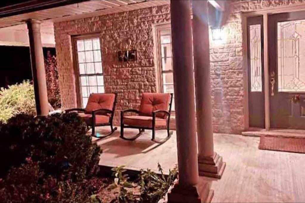 Photo of Outdoor in Severn