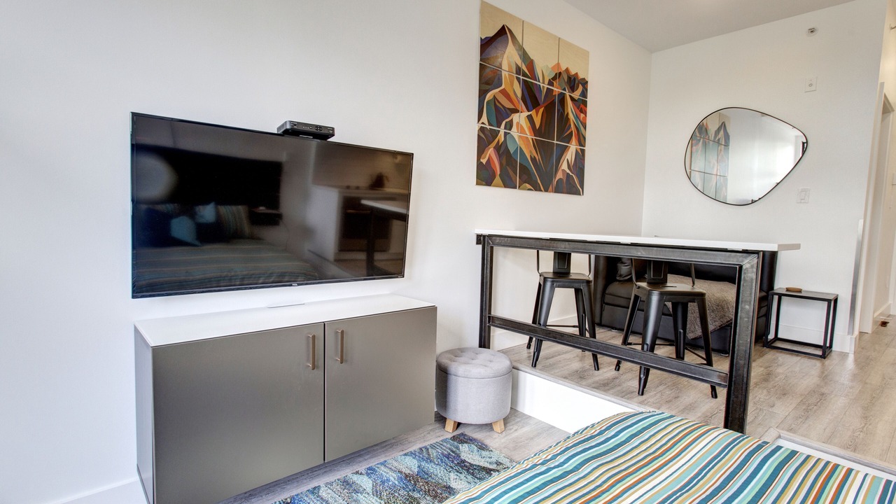 Photo of Bedroom in Whistler Cay Heights