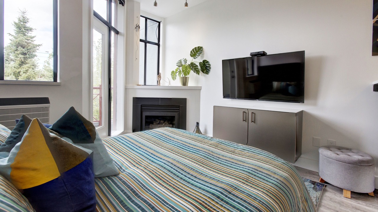 Photo of Bedroom in Whistler Cay Heights