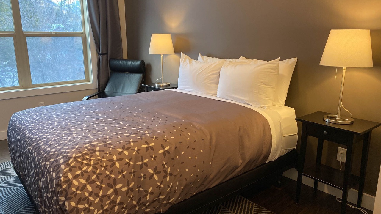 Photo of Bedroom in East Kootenay
