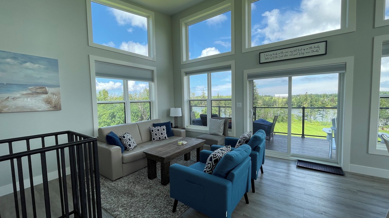 Photo of Livingroom in Bayview