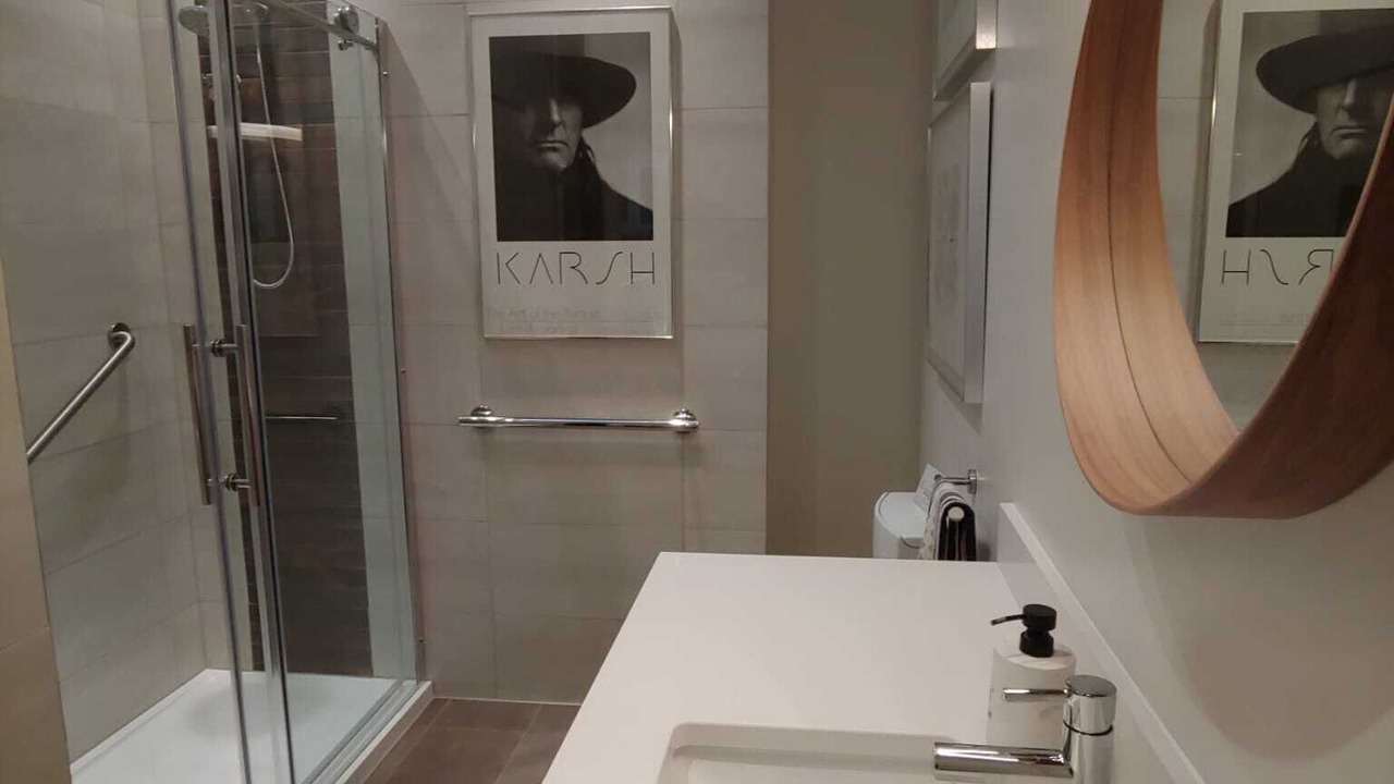 Photo of Bathroom in Frontenac