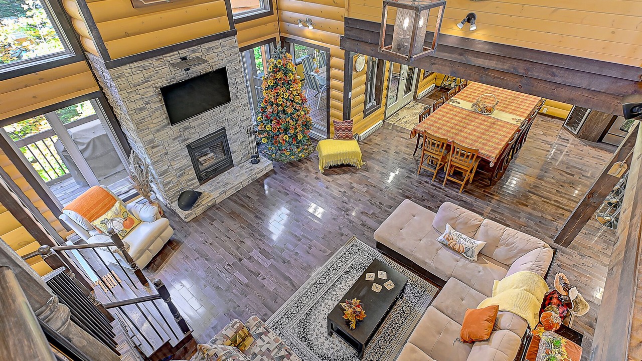 Photo of Livingroom in St-Adolphe-d'Howard