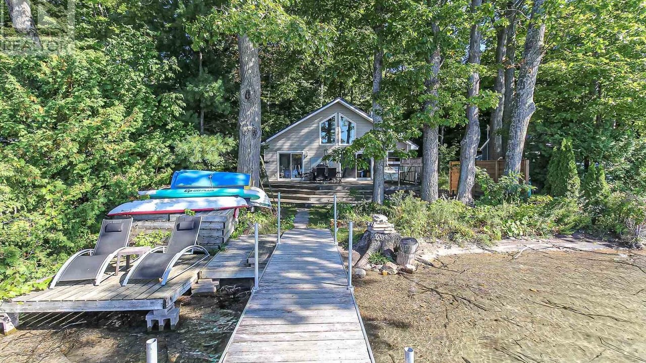 Photo of Outdoor in Tiny