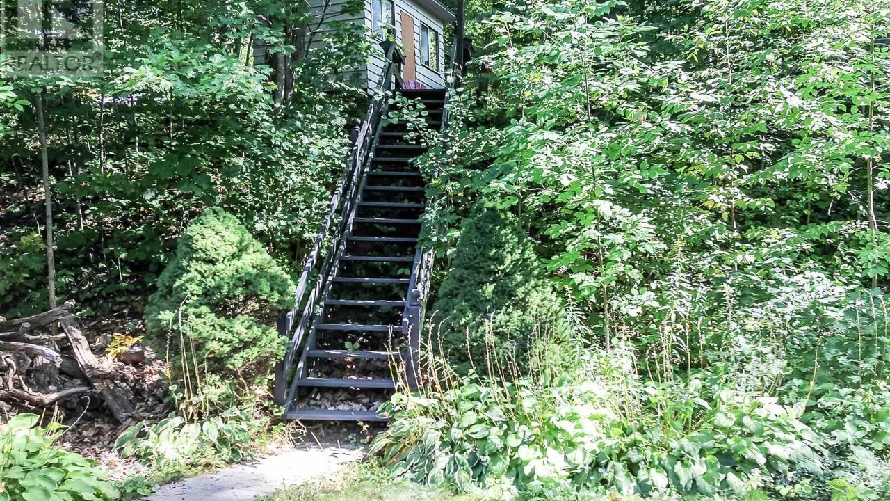 Photo of Outdoor in Tiny
