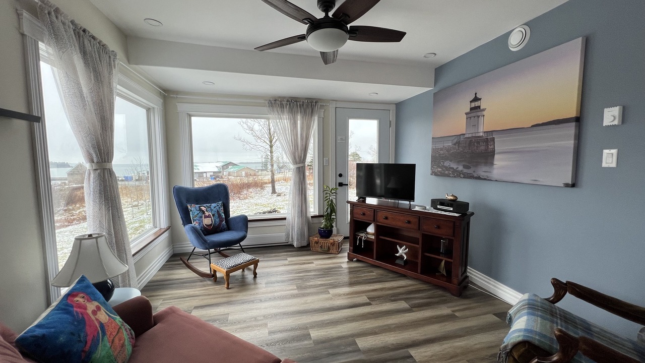 Photo of Livingroom in Seal Cove
