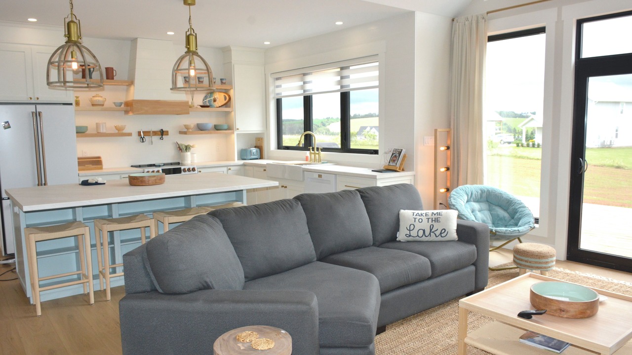 Photo of Livingroom in French River