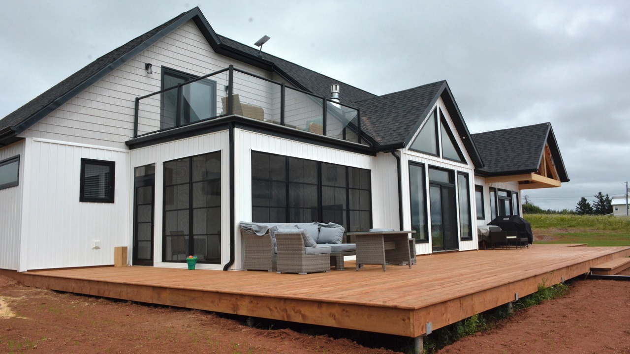 Photo of Patio Balcony in French River