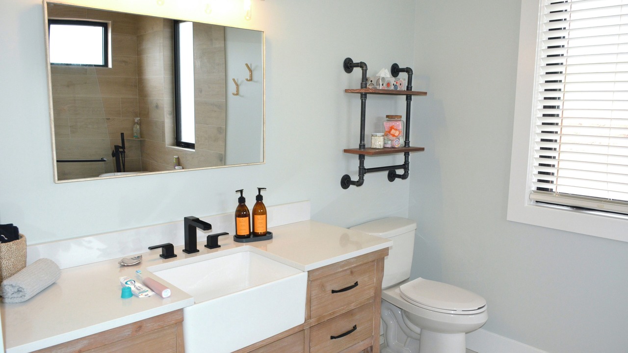 Photo of Bathroom in French River