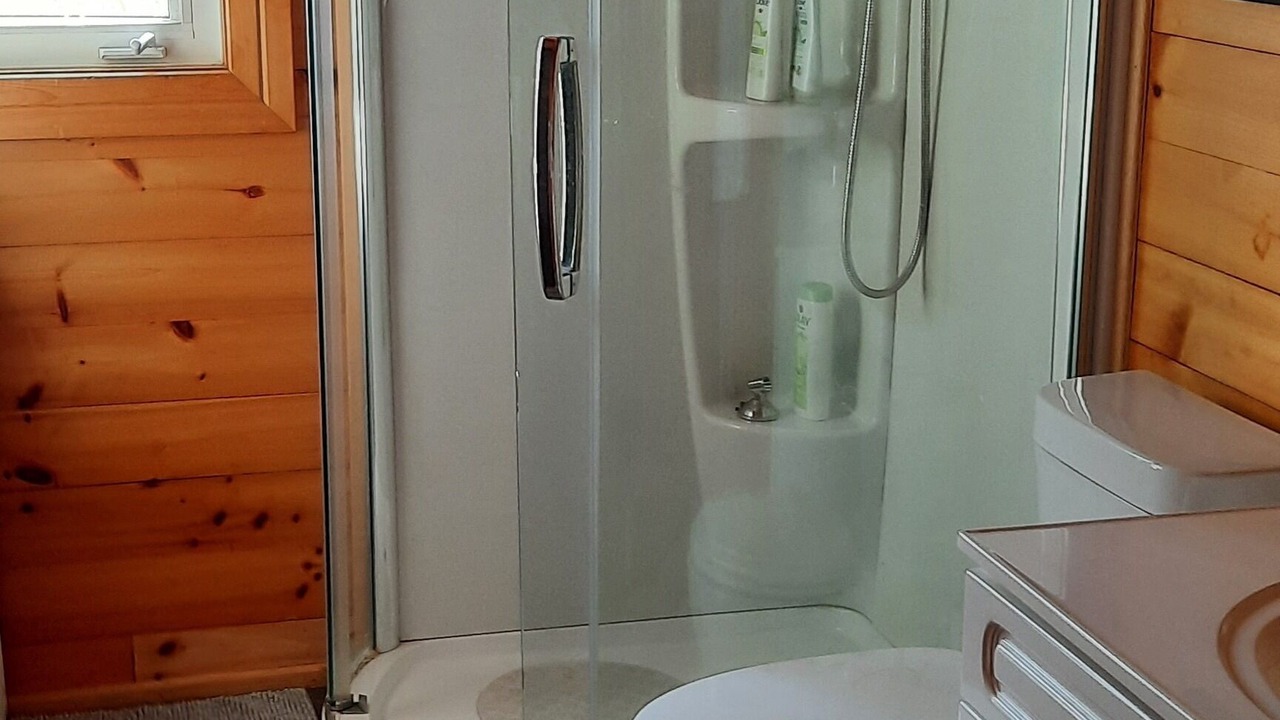 Photo of Bathroom in Brackley Beach