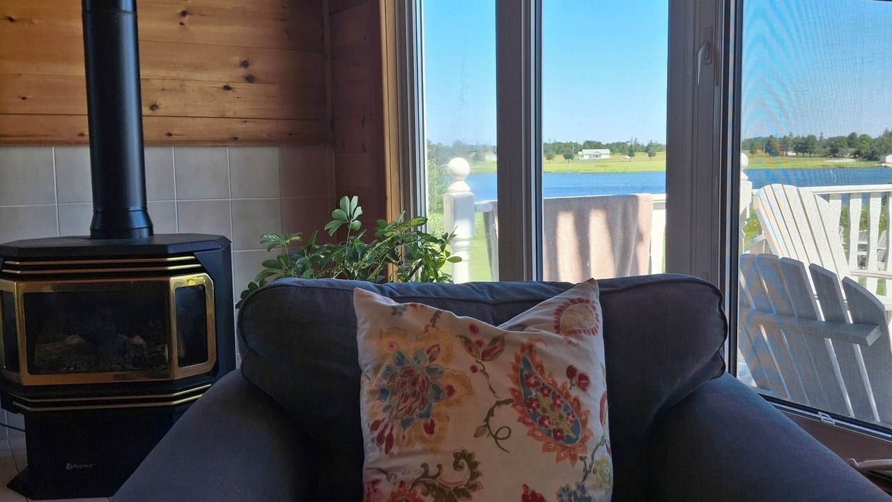 Photo of Livingroom in Brackley Beach