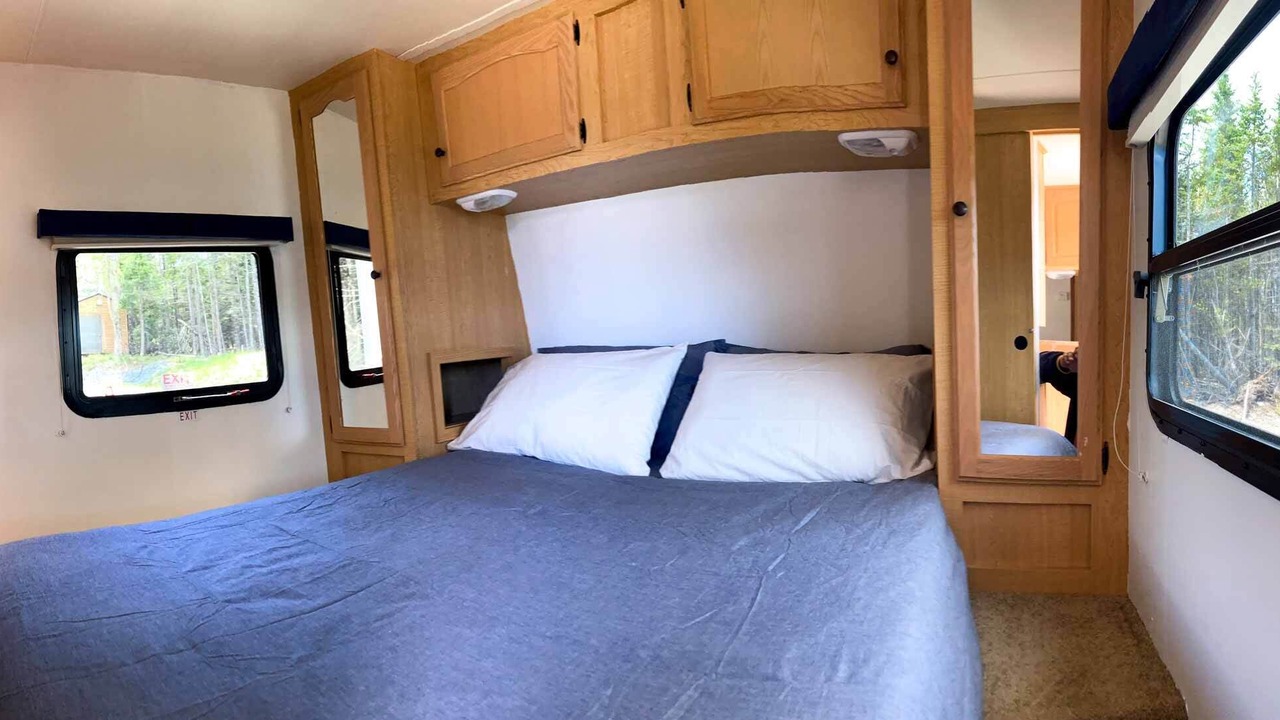 Photo of Bedroom in River Bourgeois