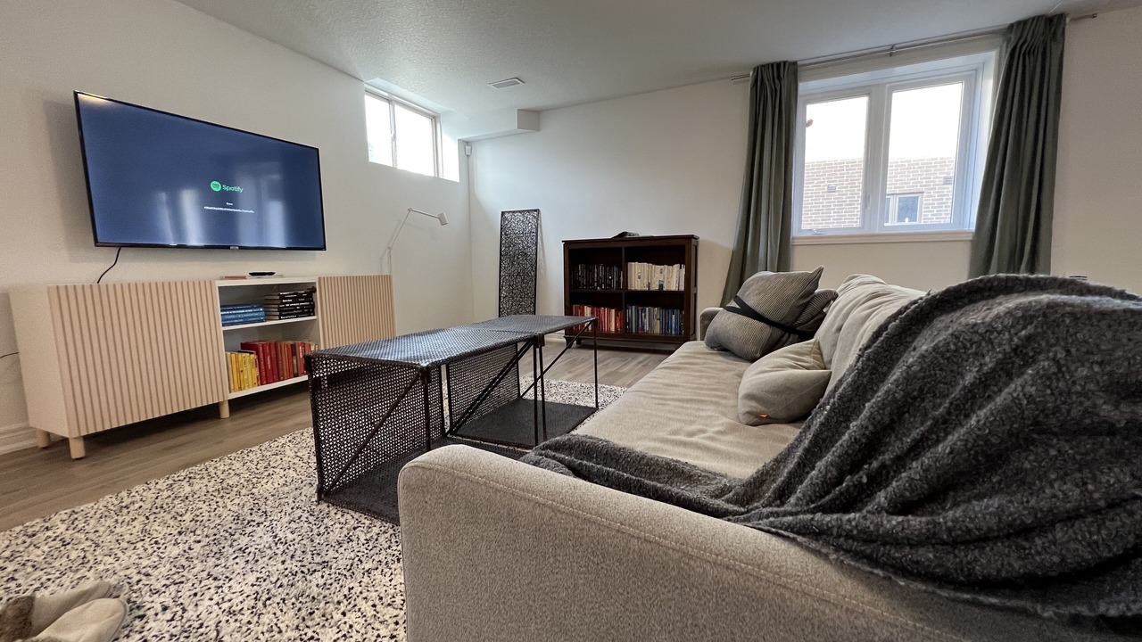 Photo of Livingroom in Beamsville