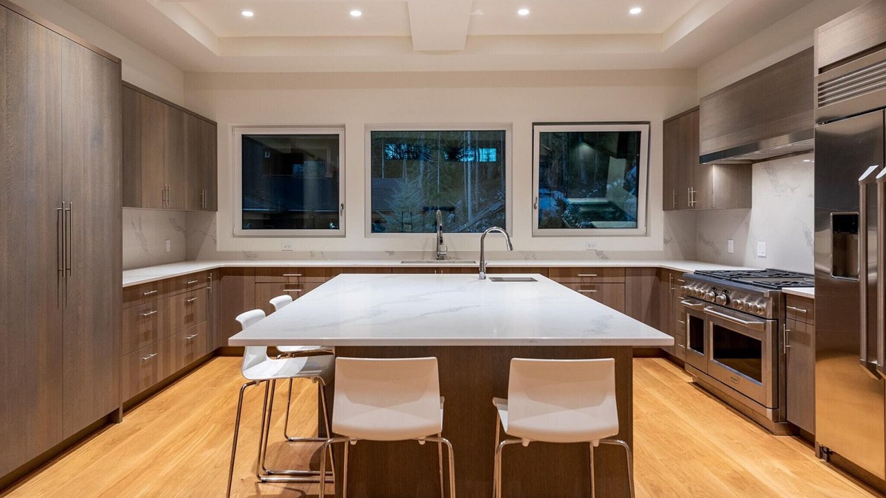 Photo of Kitchen in Sea to Sky Highway