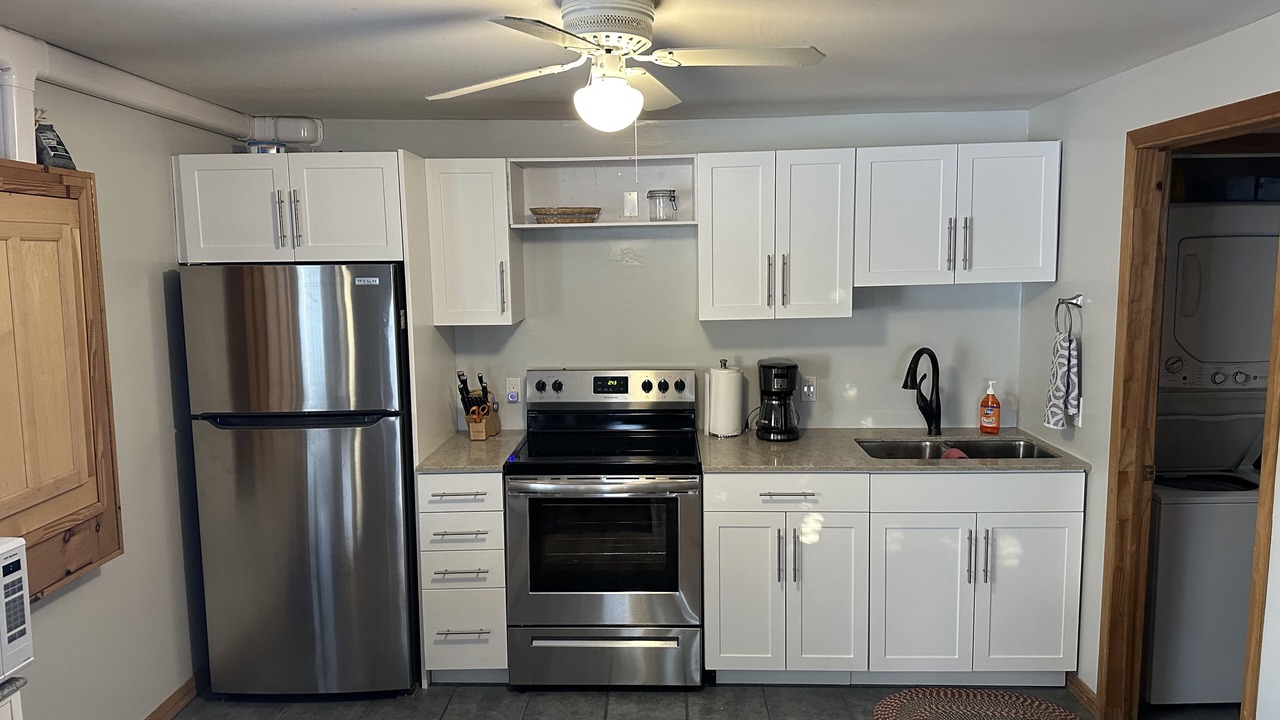 Photo of Kitchen in Lake of Bays