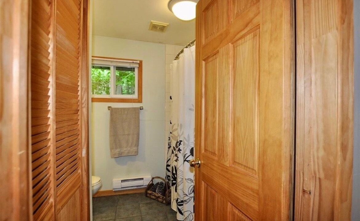 Photo of Bathroom in Lake of Bays